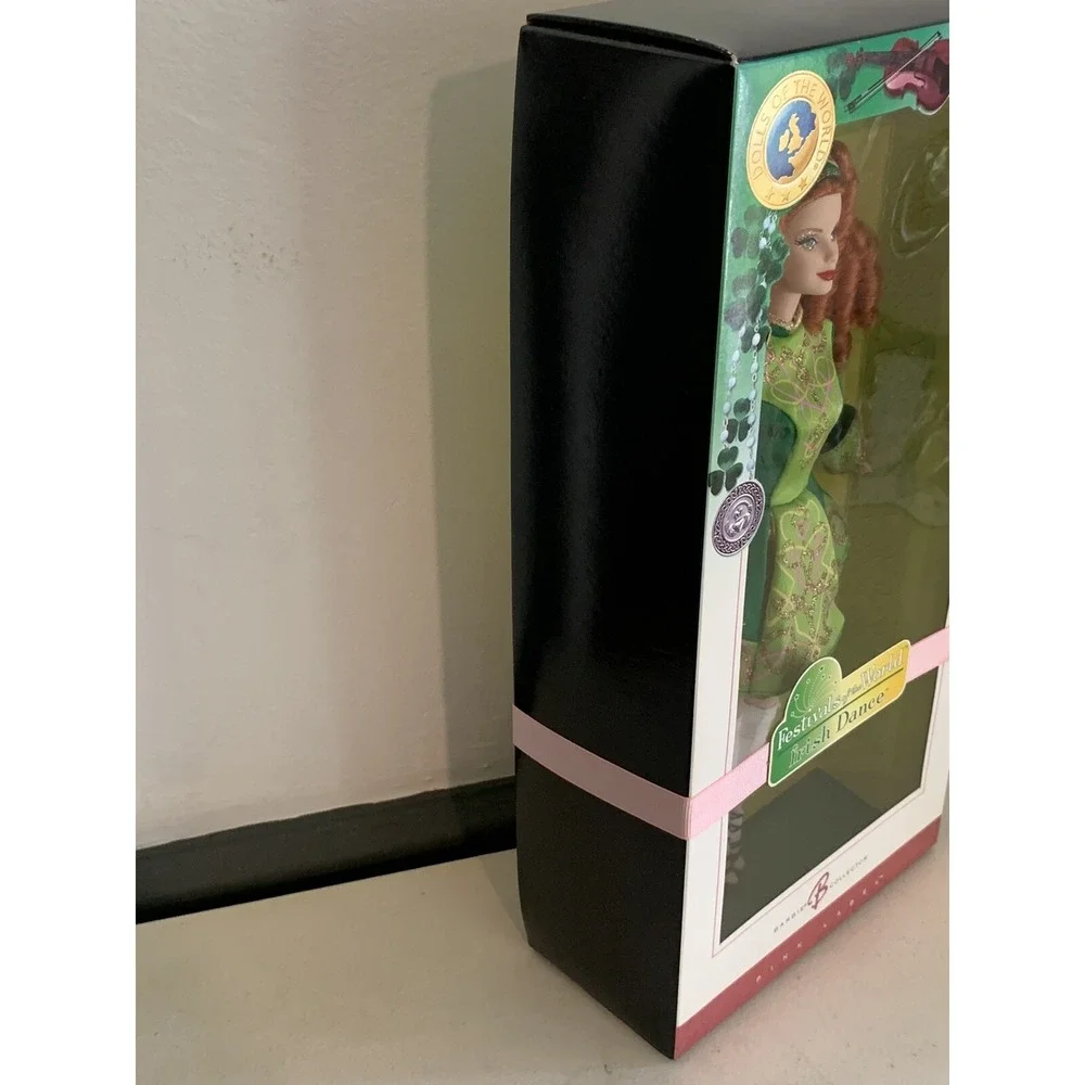 Irish Dance Festivals‎ of the World Barbie Pink Label Doll 2006 Mattel K7920 NEW